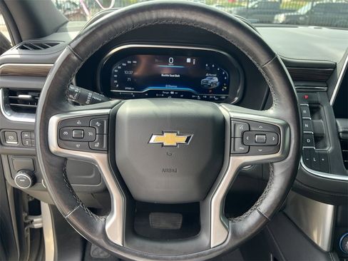 Used 2022 Chevrolet Tahoe LT w/ Luxury Package image 8