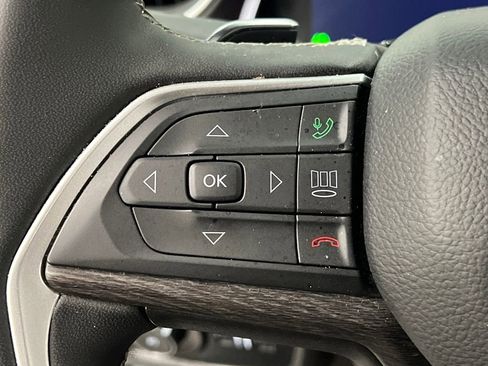 Used 2024 Jeep Grand Cherokee L Limited w/ Luxury Tech Group II image 51