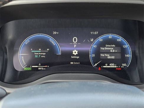 Used 2025 Toyota Sienna Limited image 12