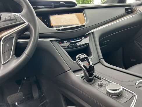 Used 2024 Cadillac XT5 Premium Luxury w/ Platinum Package image 21