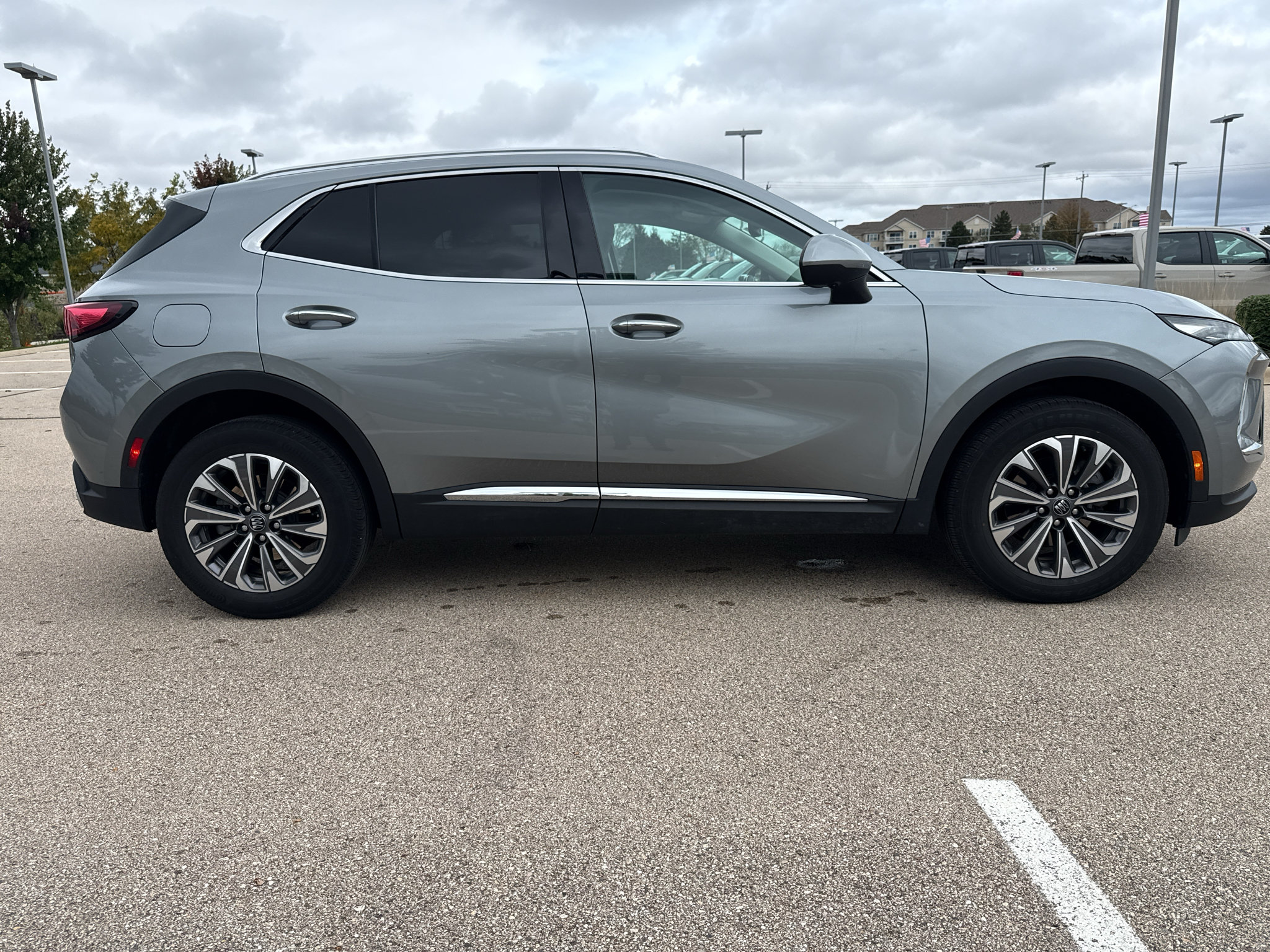 Used 2024 Buick Envision Preferred AWD/4WD image 5