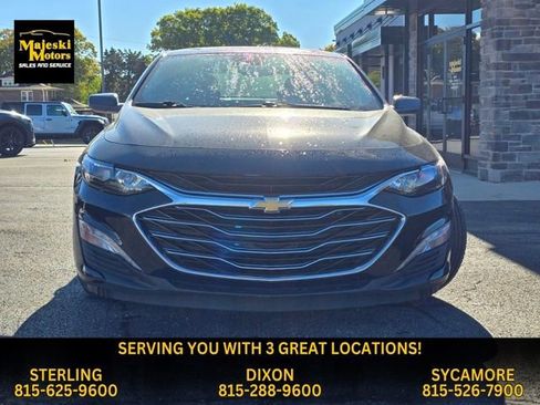 Used 2024 Chevrolet Malibu LT image 2