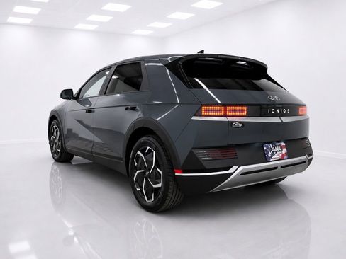 Used 2023 Hyundai Ioniq 5 SEL AWD/4WD image 5