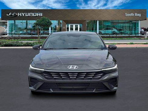 New 2026 Hyundai Elantra Sport image 12