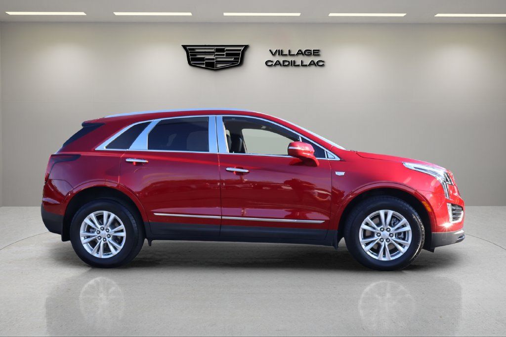 Used 2023 Cadillac XT5 Luxury FWD image 6