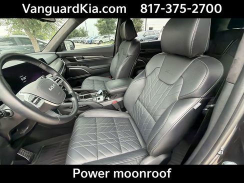 Certified 2025 Kia Telluride SX Prestige X-Line AWD/4WD image 15