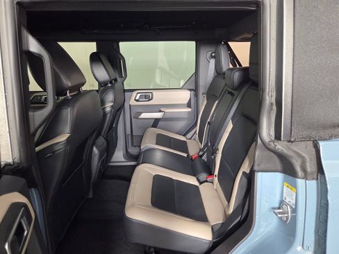 Used 2023 Ford Bronco Wildtrak AWD/4WD image 23