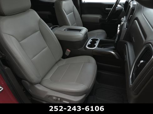 Used 2021 GMC Sierra 1500 SLT w/ SLT Premium Plus Package AWD/4WD image 37