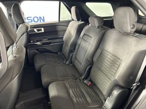 Used 2020 Ford Explorer XLT w/ Comfort Package AWD/4WD image 36