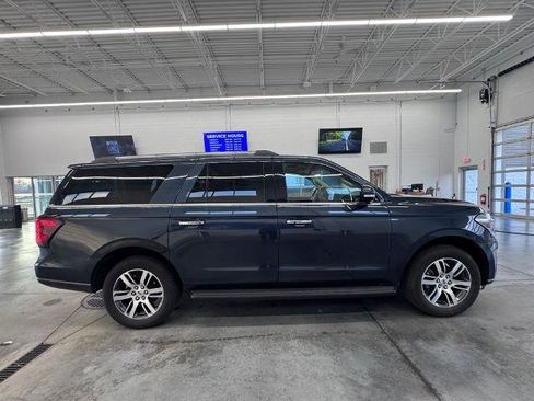 Certified 2024 Ford Expedition Max Limited AWD/4WD image 5