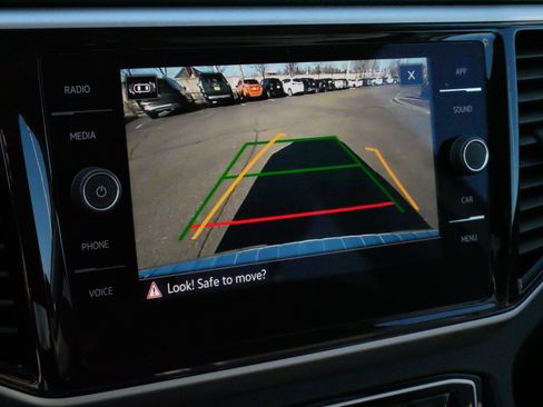 Certified 2023 Volkswagen Atlas SE w/ Panoramic Sunroof Package image 29