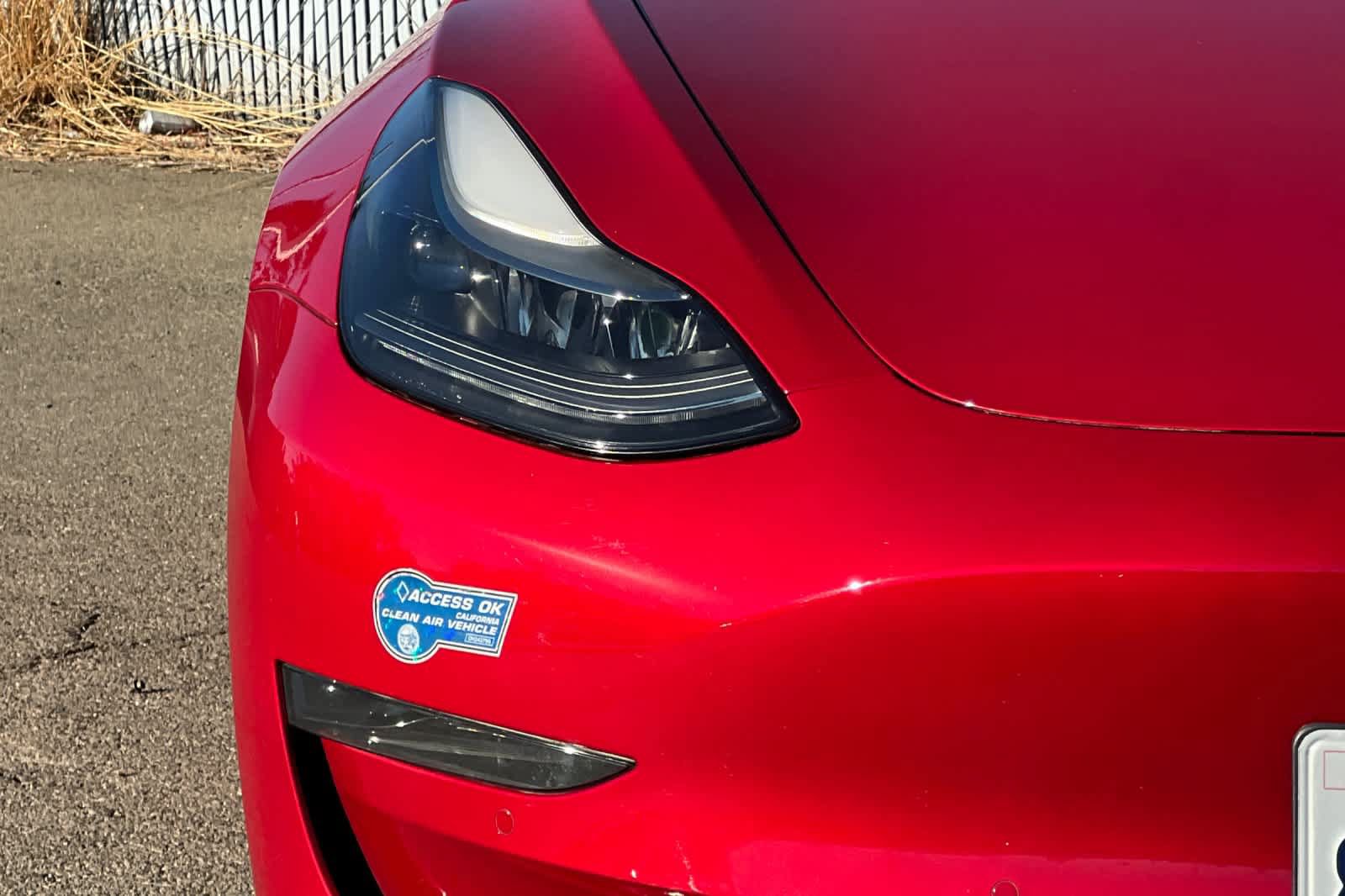 Used 2021 Tesla Model 3 Standard Range Plus RWD image 17