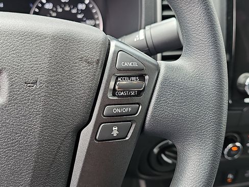 Certified 2024 Nissan Frontier SV w/ Technology Package image 22