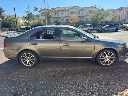 Used 2011 Ford Fusion SE w/ 202A Rapid Spec Order Code FWD image 6