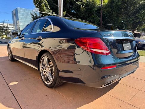 Used 2017 Mercedes-Benz E 300 image 5