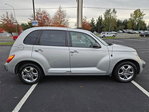 Used 2001 Chrysler PT Cruiser image 2