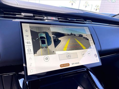New 2025 Land Rover Range Rover Sport Dynamic SE image 20