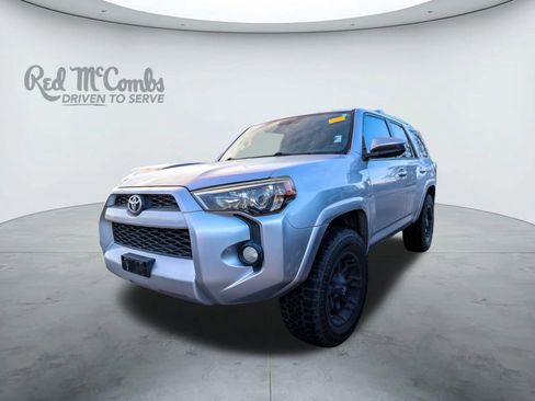 Used 2015 Toyota 4Runner SR5 image 1