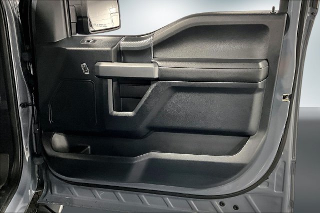 Used 2019 Ford F150 XLT w/ Equipment Group 302A Luxury AWD/4WD image 27