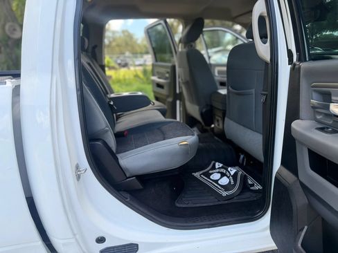 Used 2015 RAM 1500 Lone Star RWD image 5