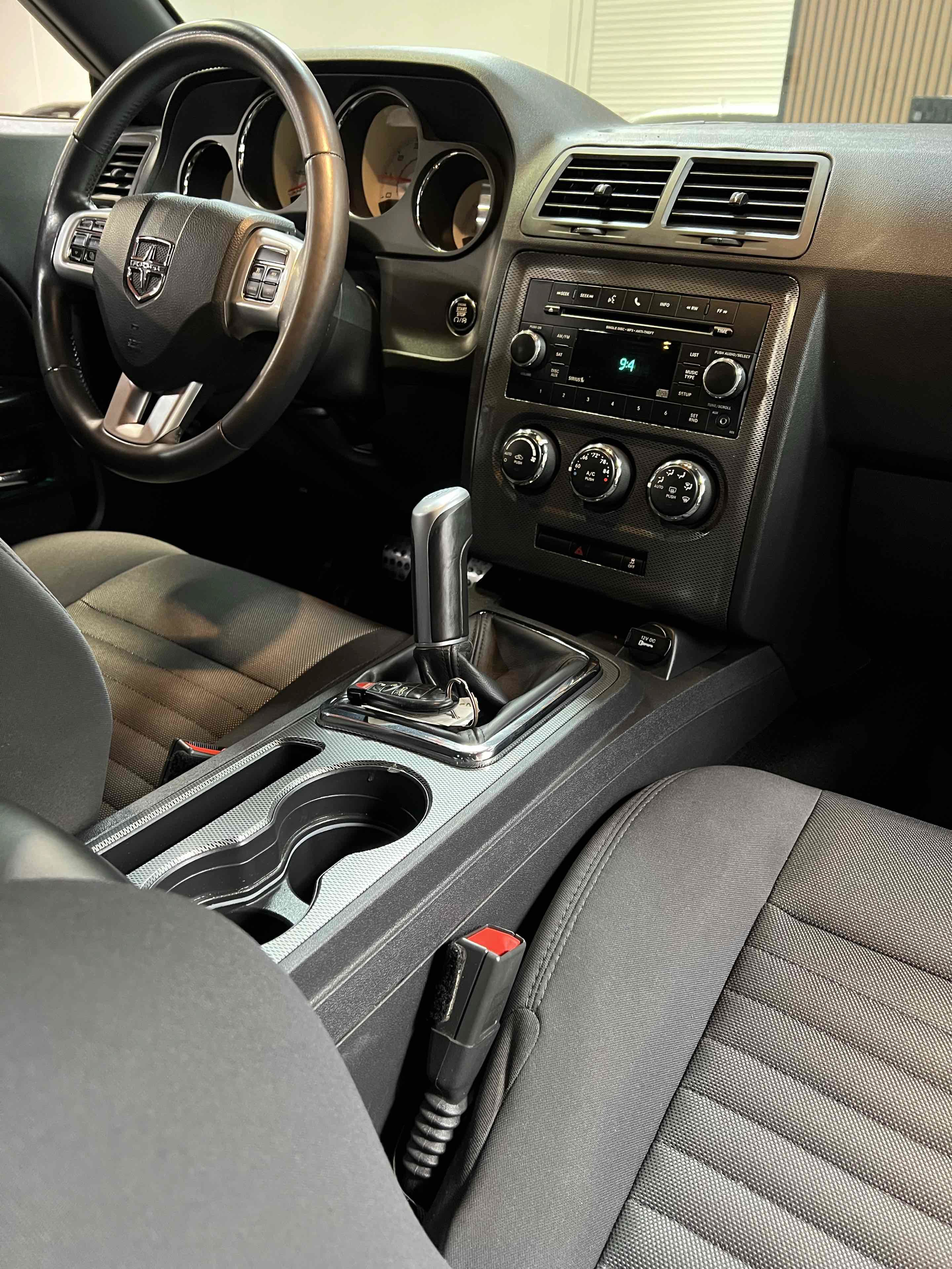 Used 2014 Dodge Challenger R/T RWD image 54