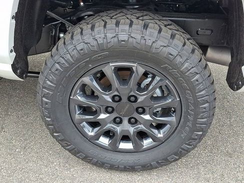 New 2025 Toyota Tacoma TRD Sport image 7