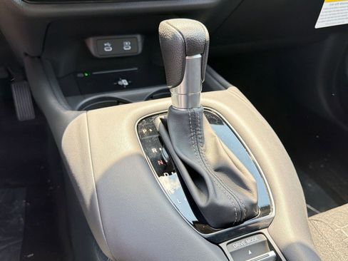 New 2026 Honda HR-V LX image 15