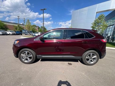 Used 2024 Ford Edge SEL w/ Convenience Package AWD/4WD image 7