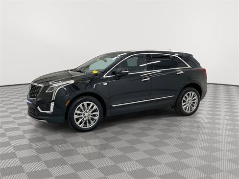 Certified 2022 Cadillac XT5 Premium Luxury w/ Technology Package image 5