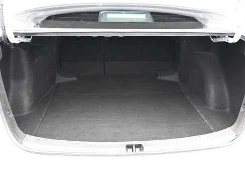 Used 2023 Toyota Corolla LE FWD image 29