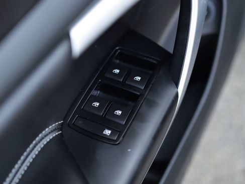 Used 2016 Buick Regal Premium FWD image 23