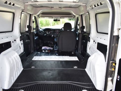 Used 2021 RAM ProMaster City Tradesman FWD image 15