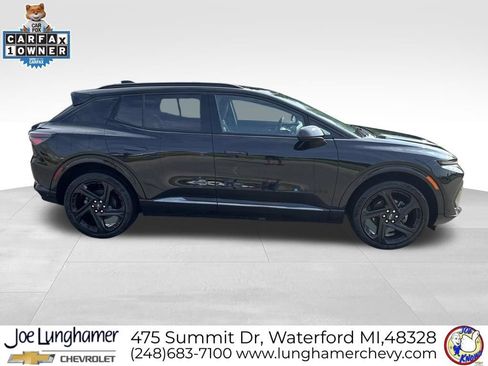 Used 2024 Chevrolet Equinox EV RS AWD/4WD image 2