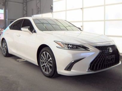 Used 2025 Lexus ES 350 w/ Accessory Package (Z1)