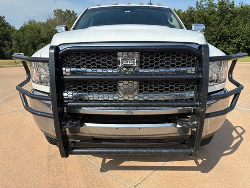Used 2015 RAM 2500 SLT w/ Luxury Group AWD/4WD image 2