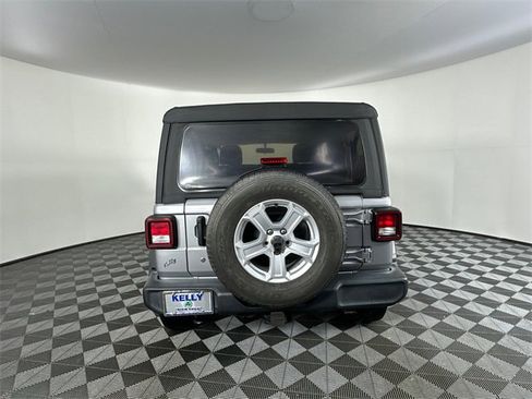Certified 2019 Jeep Wrangler Sport image 7