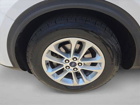 Used 2022 Ford Escape SE AWD/4WD image 24