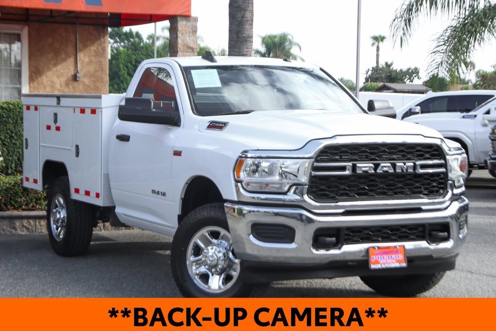 Used 2022 RAM 2500 Tradesman AWD/4WD image 2