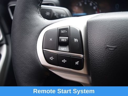 Used 2023 Ford Explorer XLT w/ Equipment Group 202A AWD/4WD image 6