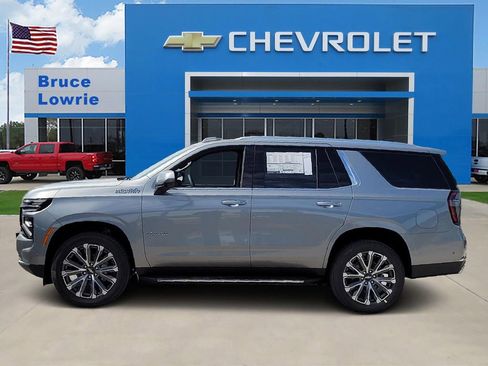 New 2026 Chevrolet Tahoe High Country w/ Sun And Tow Package AWD/4WD image 2