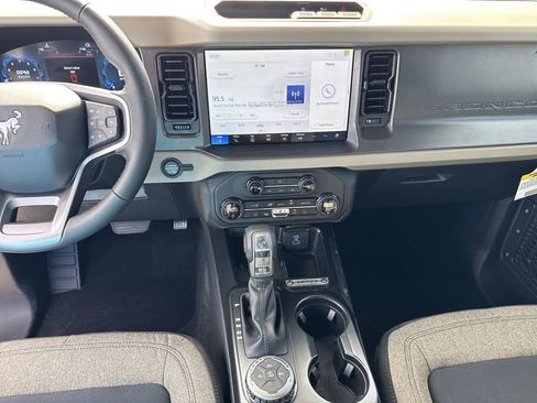 New 2025 Ford Bronco Big Bend image 27