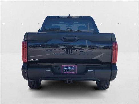 New 2025 Toyota Tundra SR5 w/ SR5 Convenience Package AWD/4WD image 8