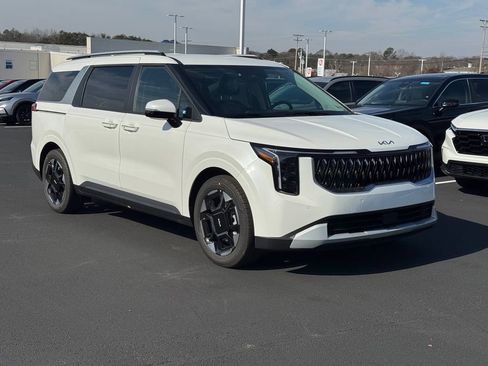 New 2026 Kia Carnival EX image 1