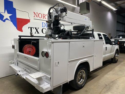 Used 2015 Ford F350 XL w/ Power Equipment Group RWD image 5
