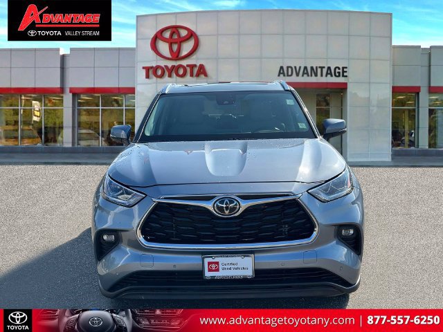 Certified 2021 Toyota Highlander Limited AWD/4WD image 2
