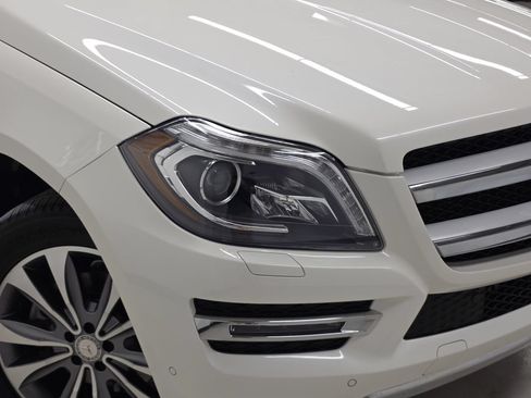 Used 2015 Mercedes-Benz GL 450 4MATIC image 52