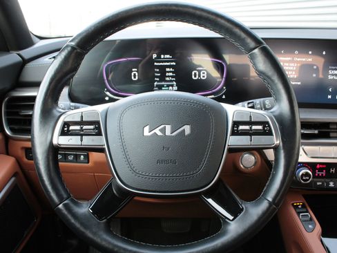 Used 2024 Kia Telluride EX X-Line image 13