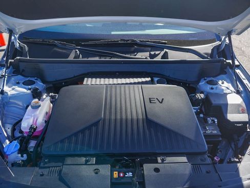 Certified 2025 Hyundai Kona SEL image 26