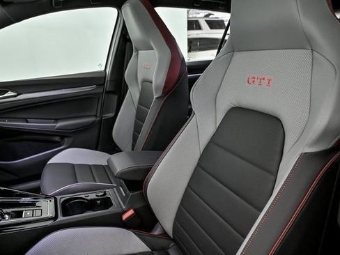 New 2025 Volkswagen GTI SE image 7