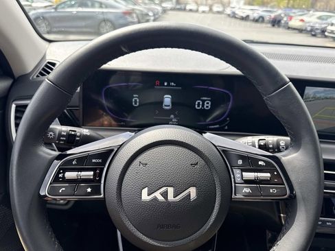 Used 2025 Kia Seltos S AWD/4WD image 26